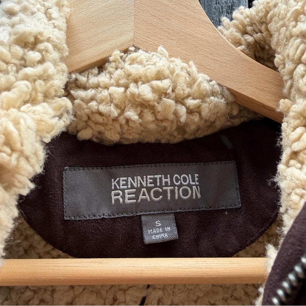 Kenneth Cole Reaction brown Suede sherpa lining Vest - Picture 3 of 5